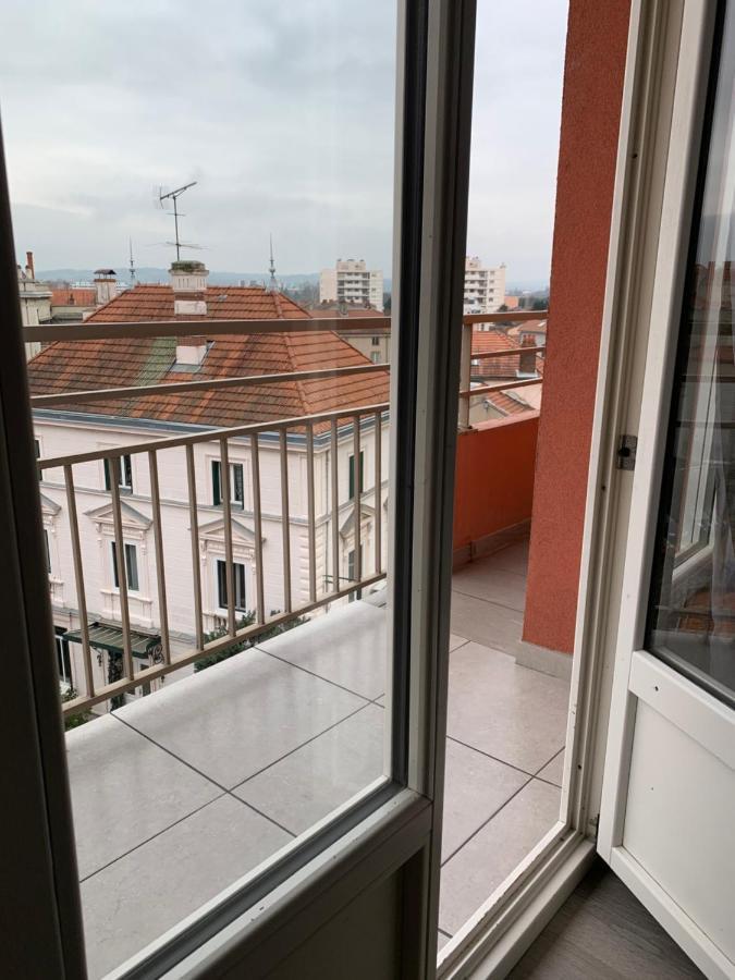 St Louis Appartement Roanne Kültér fotó