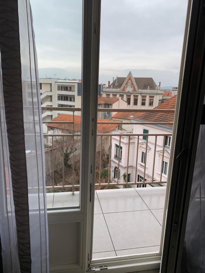 St Louis Appartement Roanne Kültér fotó
